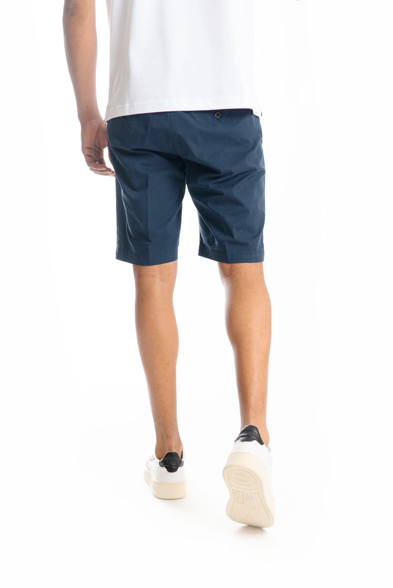 Bermuda Blu Navy in Gabardina di Cotone